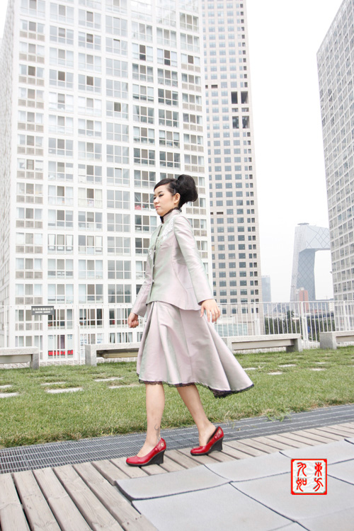 �黨΢Ц�r����ʽŮ�b