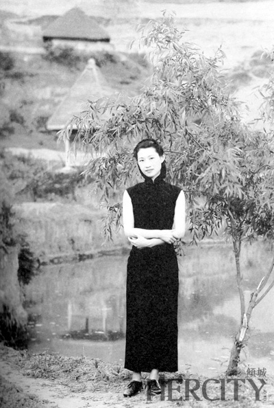 �������Ů�ӣ��w��С��