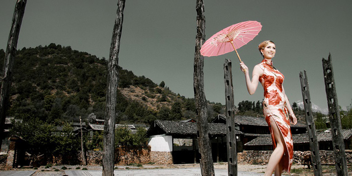 ����Ů�ӵ��Ї��L��