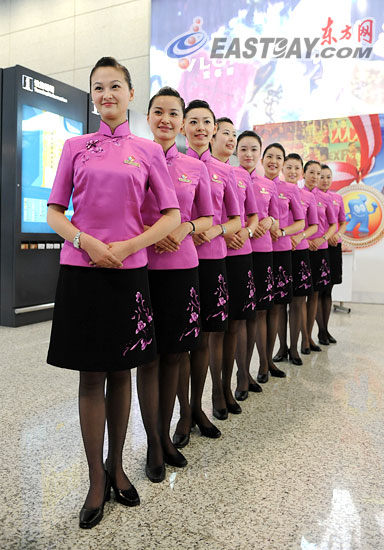 �Ϻ��������Ƴ˄ՆT�y(t��ng)һ�������b