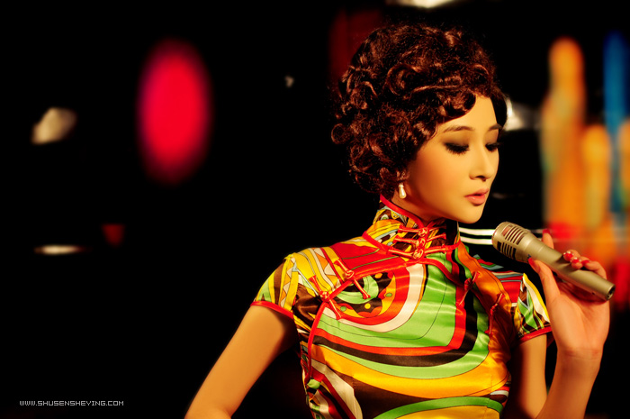 ���۔zӰ���q������