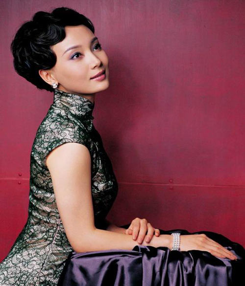 ����Ů���c���Ϻ��󷿵Ĺ���