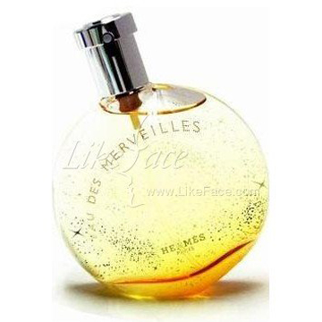 奇特瓶身+魔幻香水=誘人的夏季