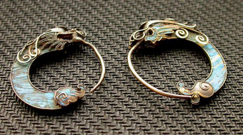 ��ˇ�ɊZ�칤�ĹŴ����