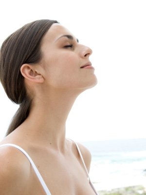 揭發(fā)有關(guān)護膚的六個錯誤流言