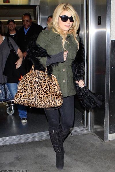 �Ŀ����ǽ����ִ��˚����