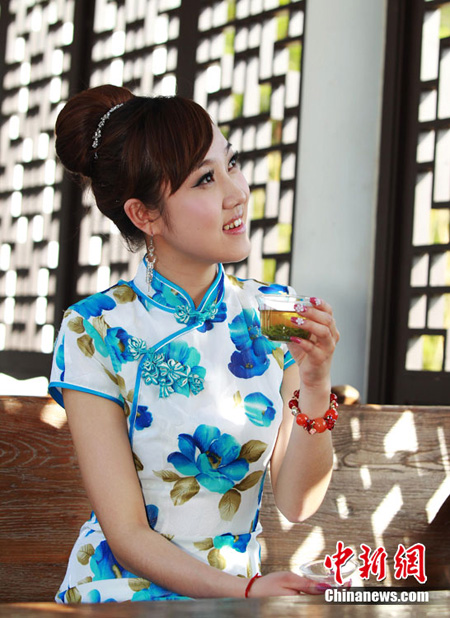 30�f(w��n)��н����Ů�u����Ѳ�u ���S�o(h��)��