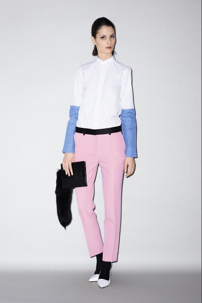 C��LINE�Ƴ��＾�������ϵ��