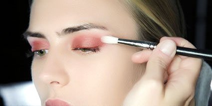 2011�ļ���ҫ�۵Ĵu�tɫ�y��