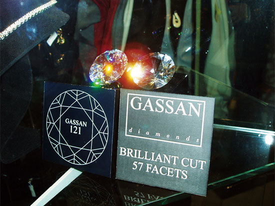 ������ˇ�����@ʯ�и��ؔ��