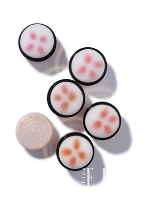 ��ɫOUT ���tPKҪ�x����ɫ��