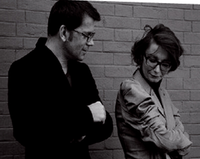 �OӋ�������R��W-�շ��m��