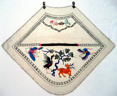 ���Ƕ����Ї��Ŵ�Ů�˵ĺ�����