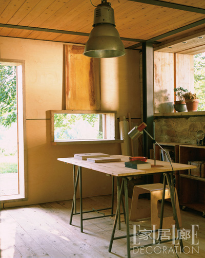 書桌布置9招:開辟溫暖獨處空間