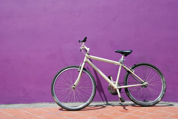 �¼��£������ɫ��֮��