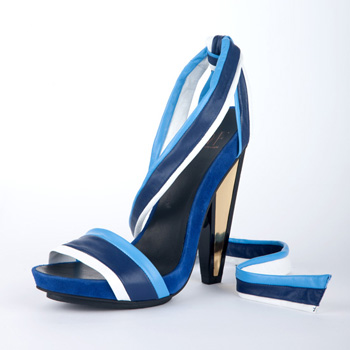 ���{(di��o)��{(l��n) 2011���Ľ�(j��ng)���Ʒ