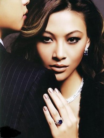 實錄:多少女人因寂寞出軌?