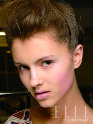 Ч���󷭱� BB˪ʹ��6��Ҫ�c