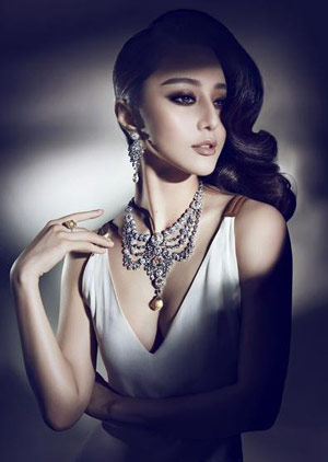 �P�c���A�錚����Ă���Ů�ɂ�