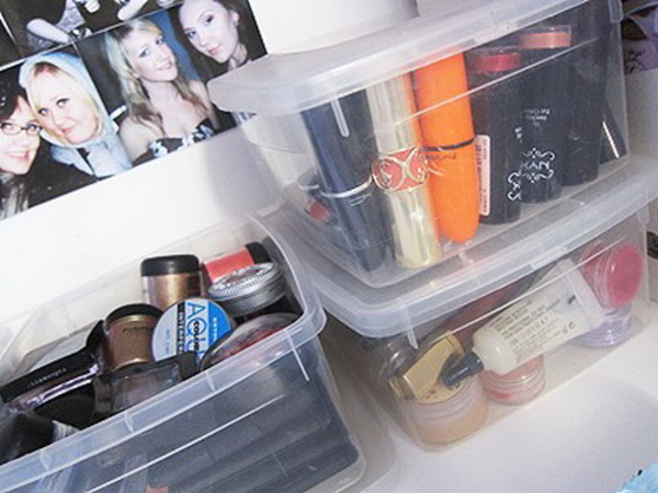 �ƶ���Ļ��yƷ�ռ{����