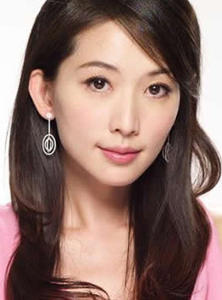 ��־�᣺�ġ���һ��ģ��������һ��Ů��