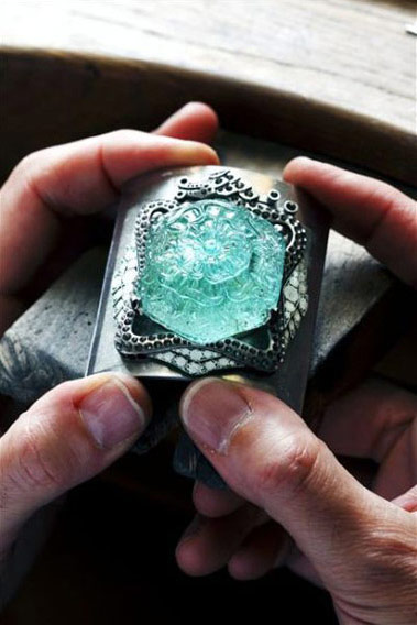 ���؁�����δ��֪�Ե��錚�Q��