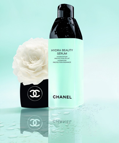 香奈兒山茶花保濕精華液 開啟肌膚蓄水能力新境界