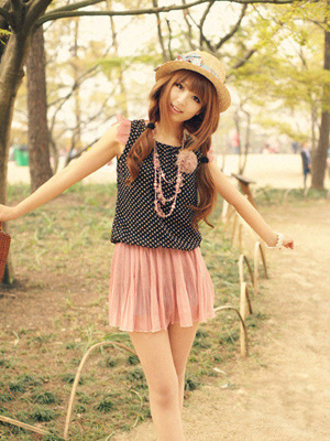 嬌小女生甜美搭 短裙制勝法