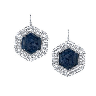 �A���{(l��n)ɫ����c(di��n)ȼ�����Ըм�