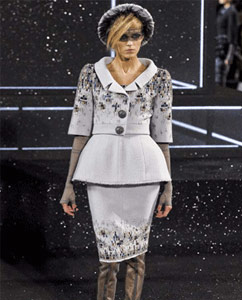 ����������Ї��\�C�L