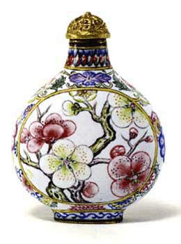 清宮舊藏 畫琺瑯梅花圖鼻煙壺