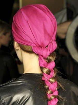 “飾”在必行 今夏最潮6款發飾搭配