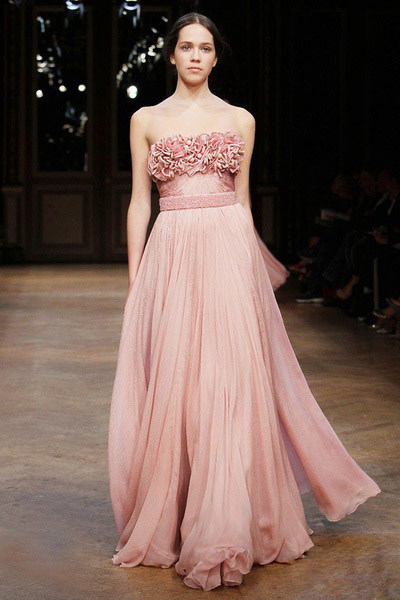 �h���е�Ů���B(t��i)��