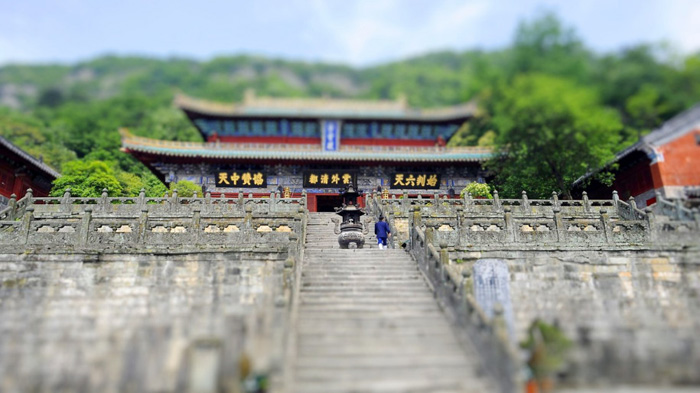 ����y�ٵ�΢�s���^���������S�zӰ