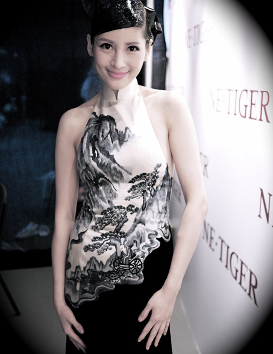 �������[����ˮī�Ї��L