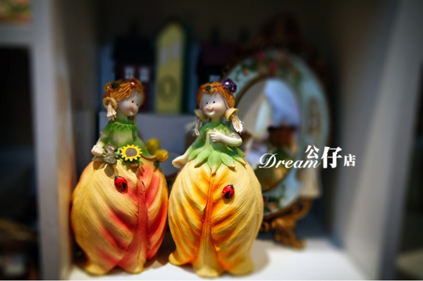 ���ɐ۵Ĺ��� �ഺ�m��ͯ��q��