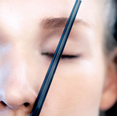 4��y�ݬF���е������~ 