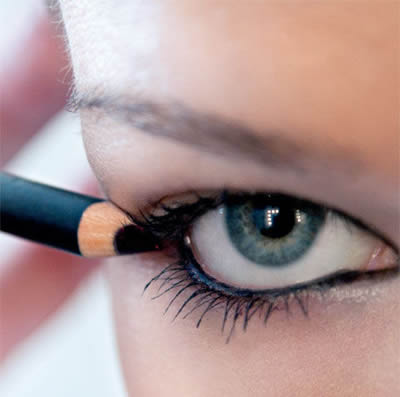 4��y�ݬF���е������~ 