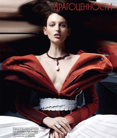 ��Ů���[�͹��錚��Ƭ