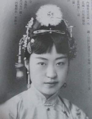 ���W(xu��)���K���y����Ů��