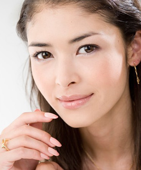 化妝棉+棉花棒+海綿 決定妝容成敗