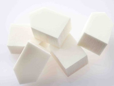 化妝棉+棉花棒+海綿 決定妝容成敗