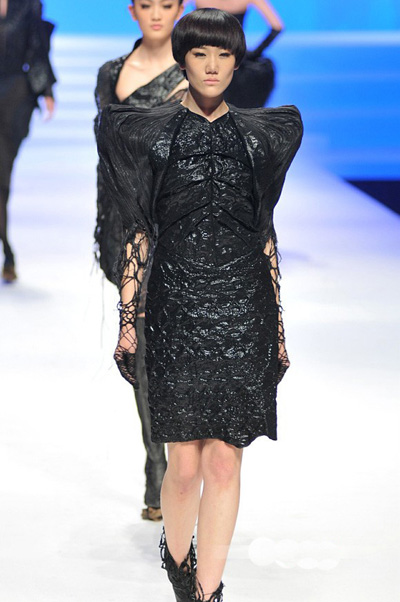 �r(sh��)�д�⣺T�_(t��i)���(ch��ng)��ʽ�r(sh��)�г�����(l��i)�u