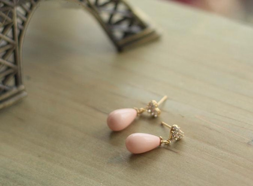 ��Щ׌Ů����е�С���¶��