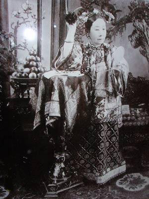 ���������ж�Ư����