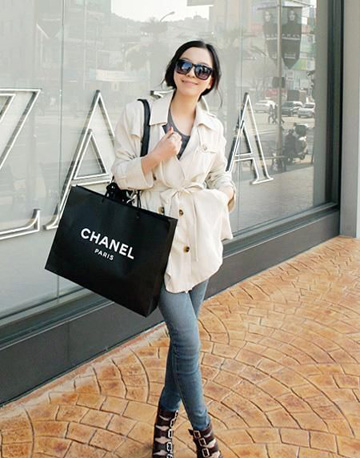 �Q���� ��һ�����b׃���b