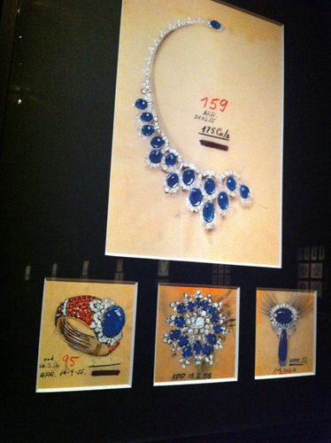 �����������錚չ