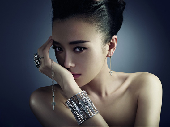 �؍��錚��Ƭ �������AŮ�˼���֮��