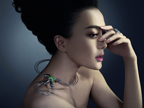 �؍��錚��Ƭ �������AŮ�˼���֮��