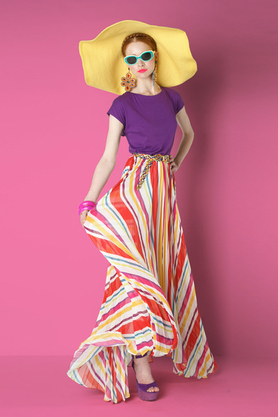 �ǹ�ɫײ���͹ų�������